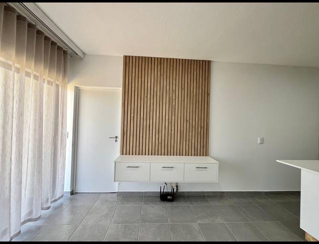 3 BEDROOM APARTMENT TO LET IN SHEFFIELD BEACH
